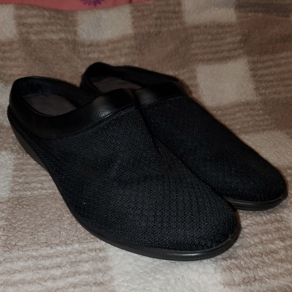 5 for $20 | Life Stride Innovate Slip On Mules 7W - Picture 1 of 10